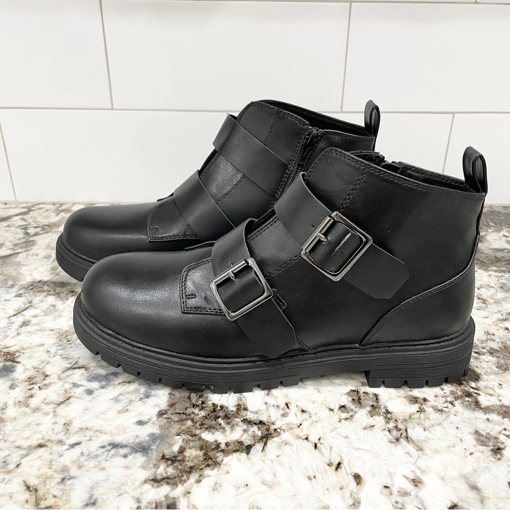 9, 9.5 SO Black with silver buckle faux leather ankle combat booties - Picture 3 of 11